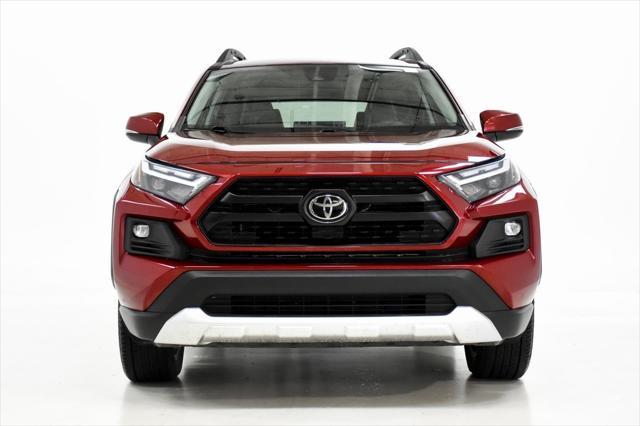 2022 toyota rav4 adventure