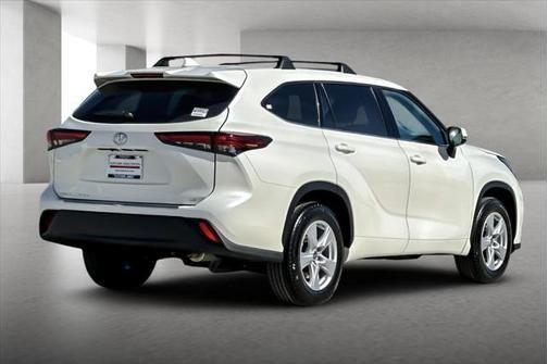 2021 toyota highlander