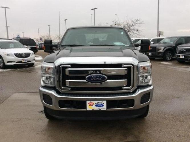 2016 ford f-250 super duty xlt 4x4 xlt 4dr crew cab 8 ft. lb pickup for sale in fargo, north dakota