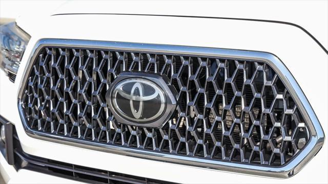2018 toyota tacoma trd sport