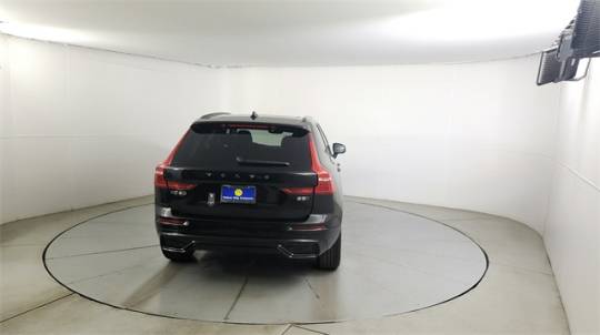2025 Volvo XC60