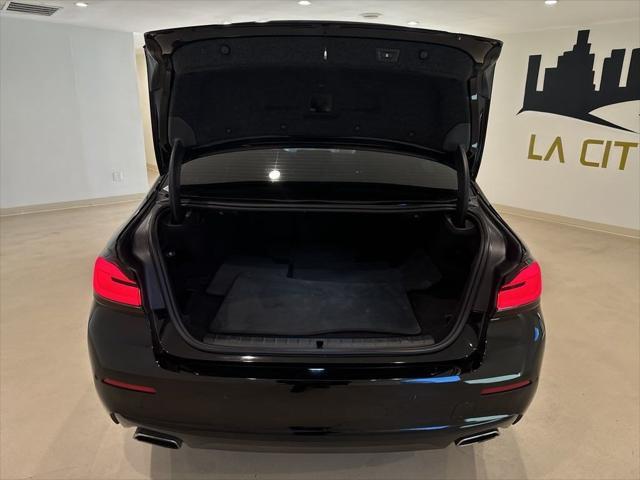 2023 bmw 530e base