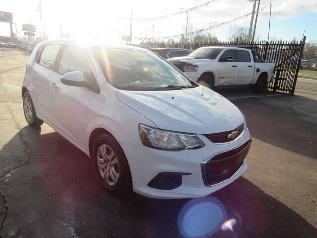 2019 chevrolet sonic lt
