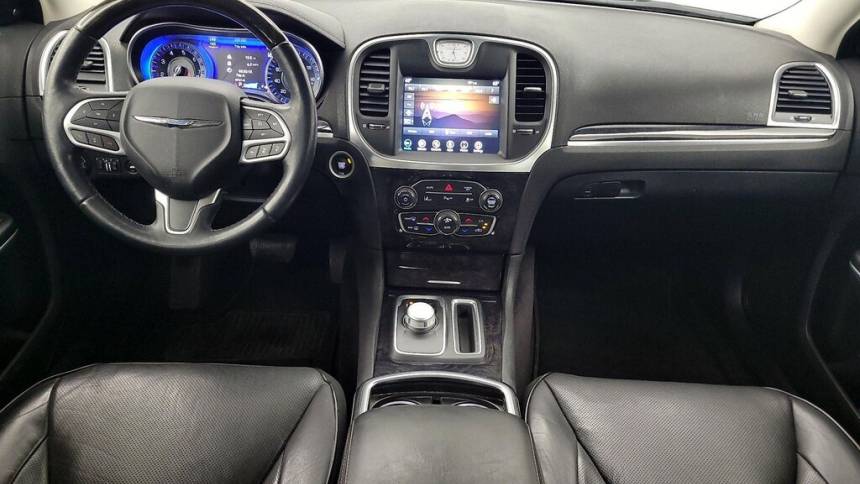 2018 chrysler 300 limited