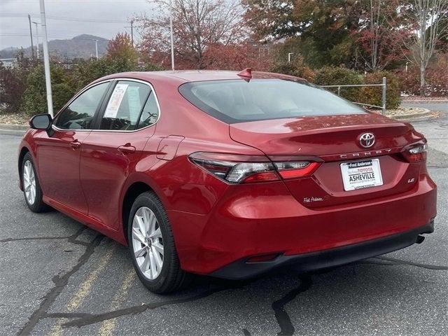 2023 toyota camry le