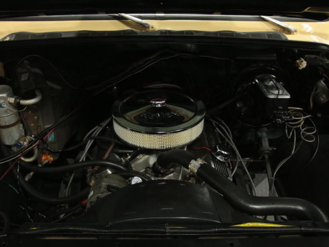 fully restored k5 cheyenne, 350 v8, auto, 4x4, flowmasters, lift, ps, pwr disc!