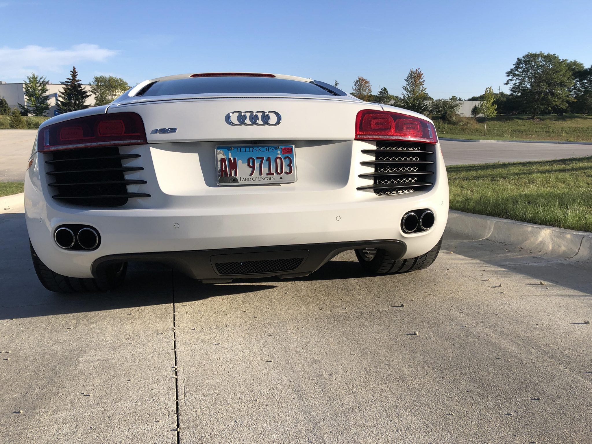 2009 audi r8 coupe 6-speed