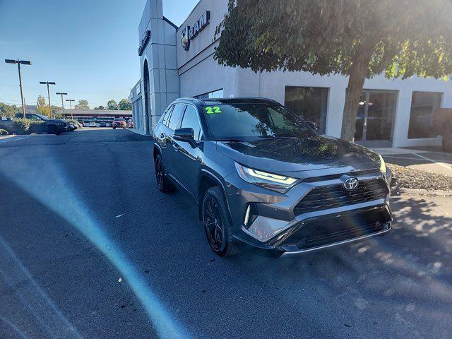 2022 toyota rav4 hybrid se