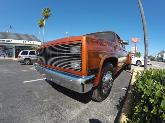 square body crew cab c30 dually