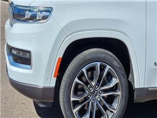 2022 Jeep Grand wagoneer series iii