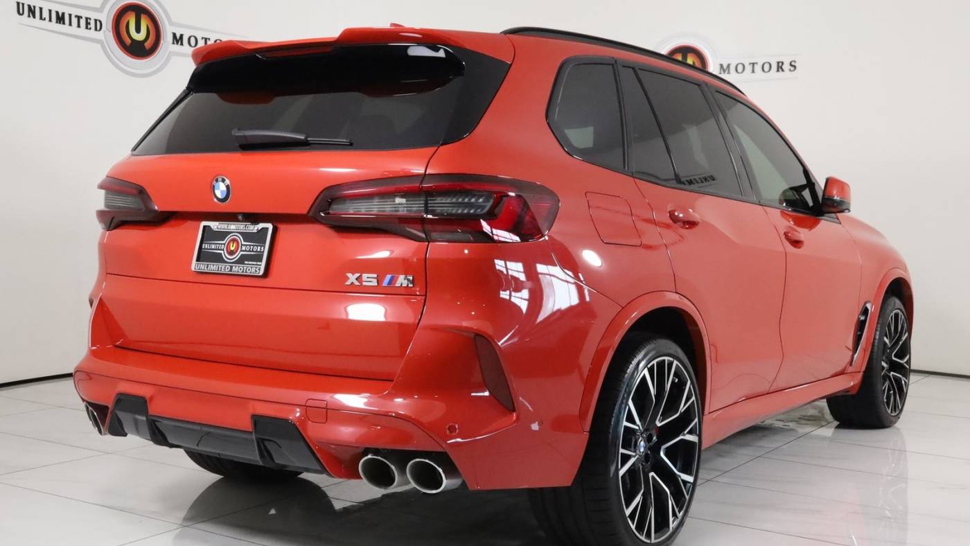 2022 bmw x5 m base
