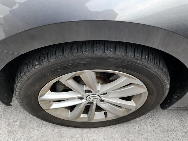 2020 volkswagen passat 2.0t se