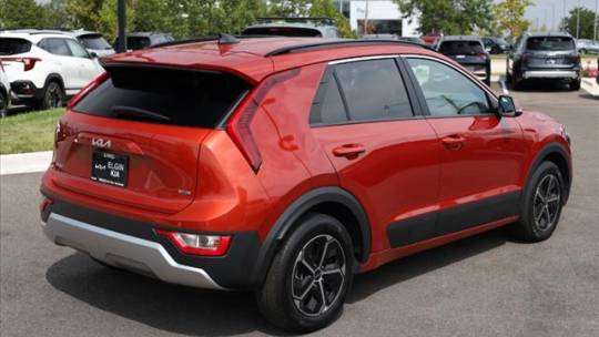 2023 kia niro ex