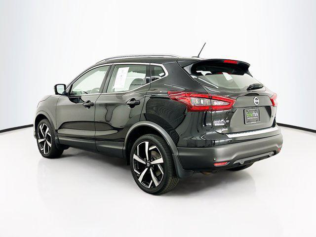 2022 nissan rogue sport sl