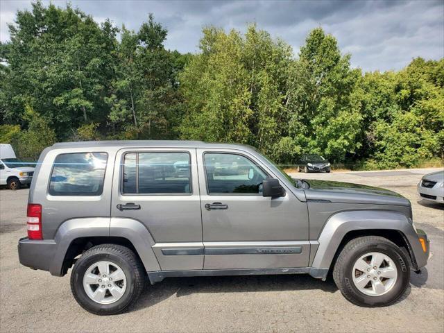 2012 jeep liberty sport