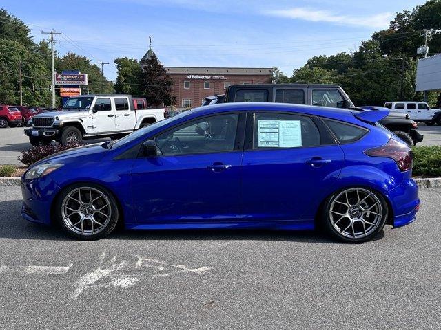 2014 ford focus st base