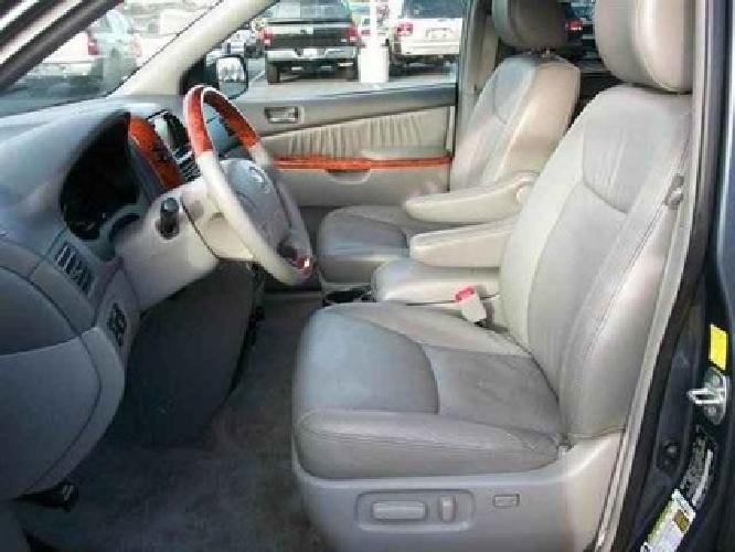 2010 toyota sienna xle limited minivan 4d in davis, ca
