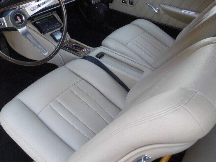 oldsmobile cutlass