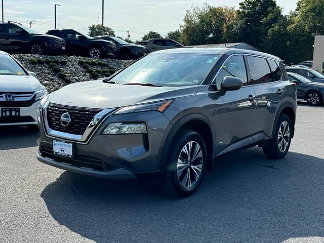 2021 nissan rogue sv