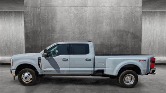 2024 Ford F-350 lariat ultimate package