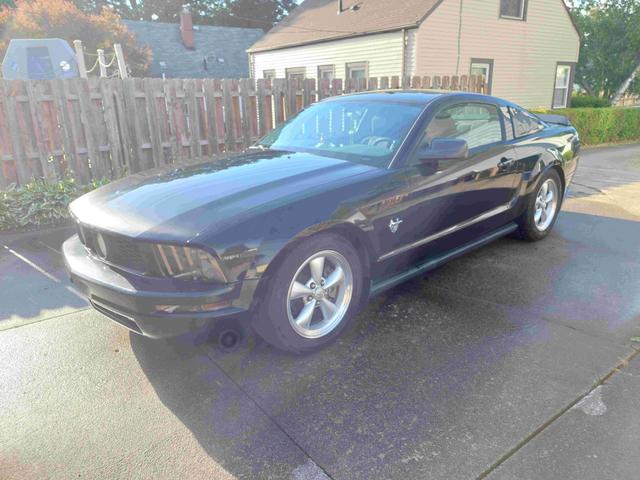 2009 ford mustang premium