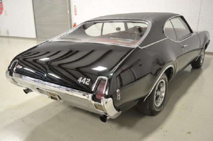 1969 oldsmobile 442 hardtop in whiteland, in