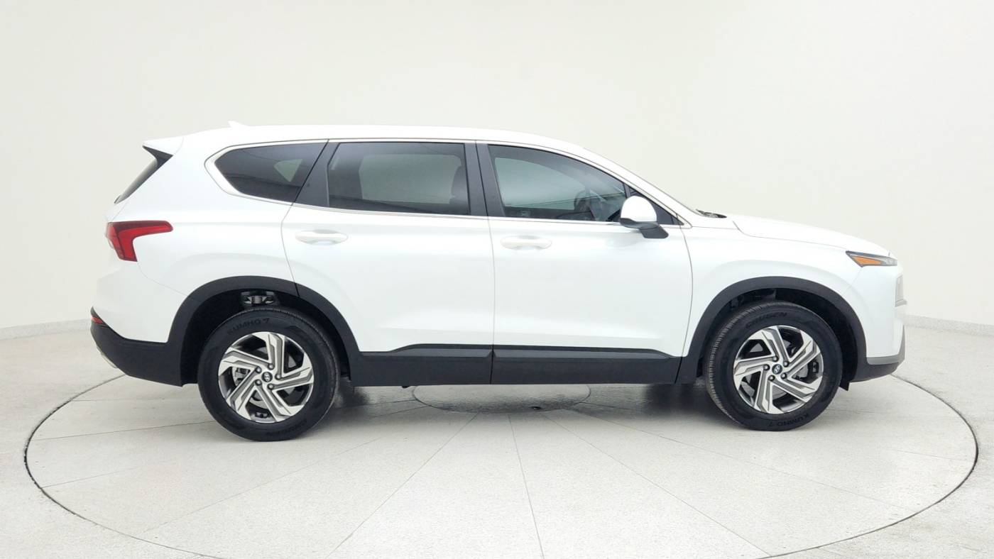 2022 hyundai santa fe se