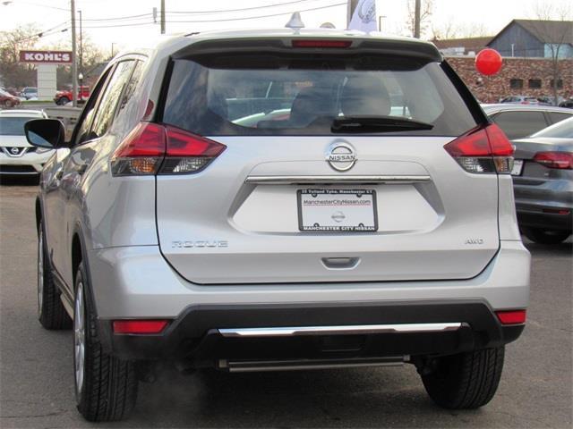 2017 nissan rogue s awd s 4dr crossover (midyear release for sale in manchester, connecticut