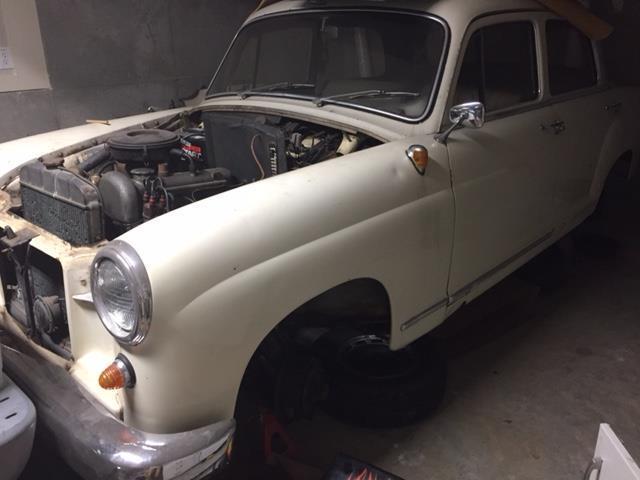mercedes 190b