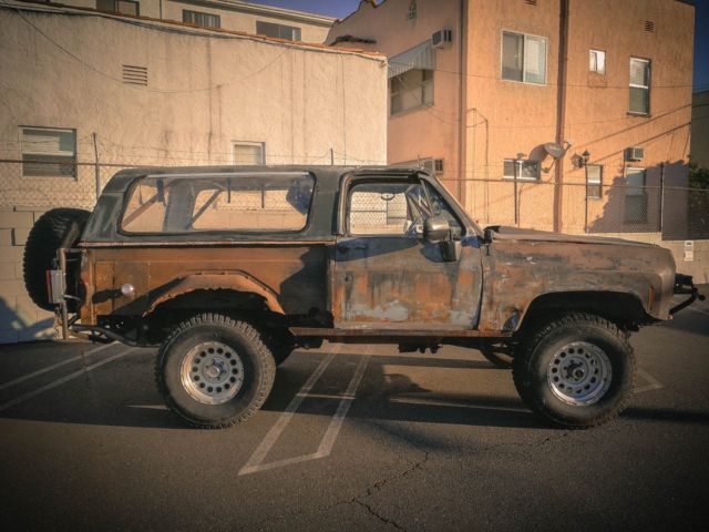 1975 k5 blazer - ls swap - 4x4 - manual