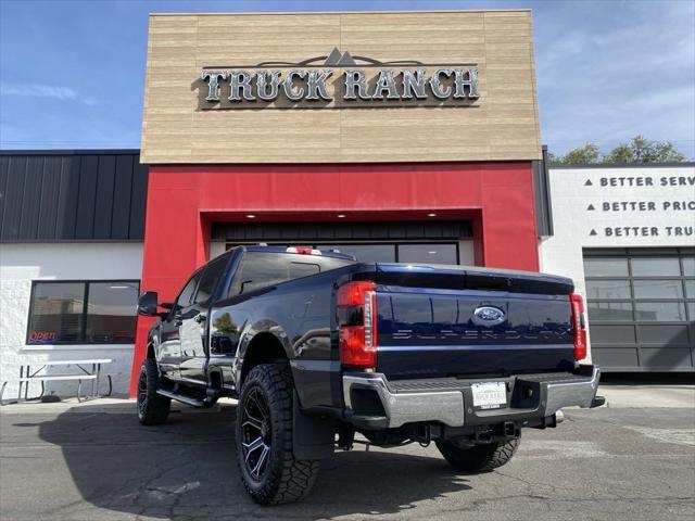 2023 ford f-350 lariat
