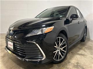 2022 Toyota Camry hybrid xle