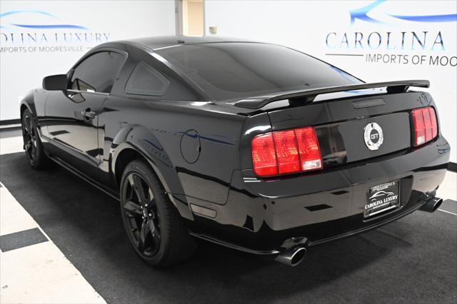 2005 ford mustang gt