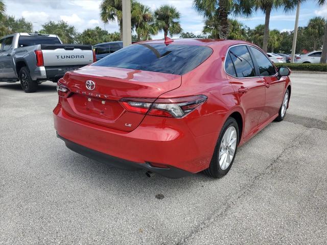2024 toyota camry le