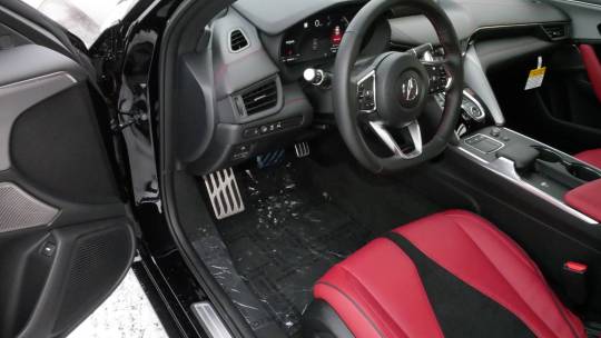 2025 Acura TLX