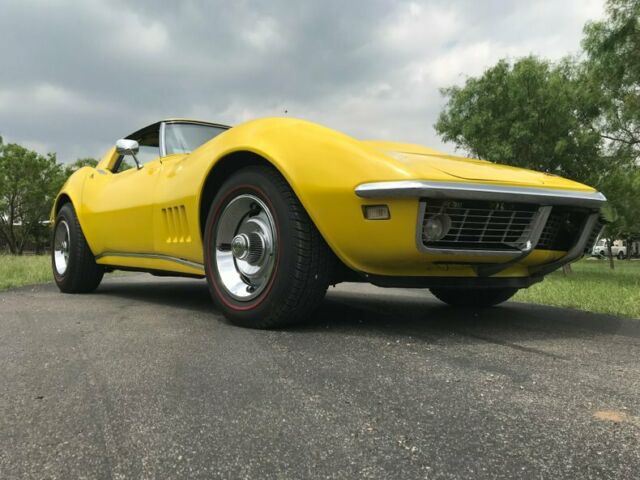 1968 chevrolet corvette 427/400hp tri-power 4 spd leather red stripe tires 18518