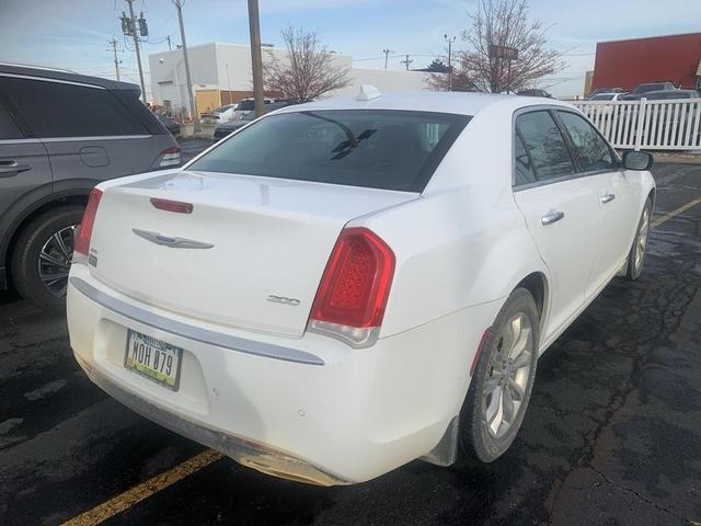 2018 chrysler 300 limited