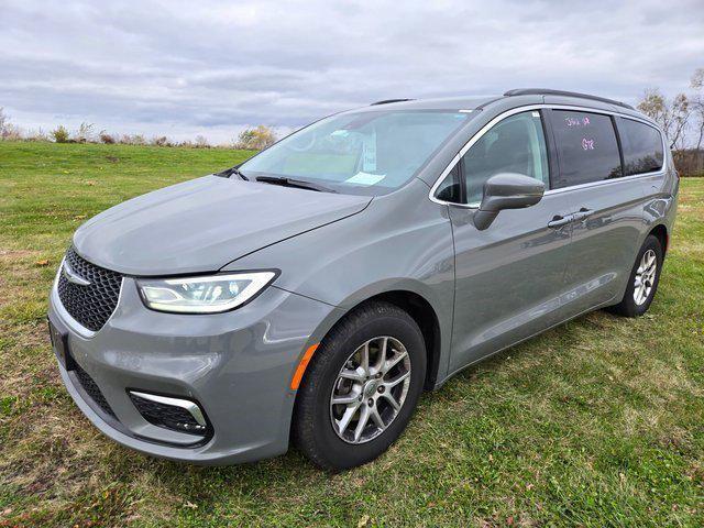 2022 chrysler pacifica touring l
