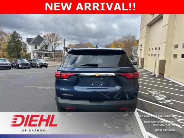 2022 chevrolet traverse ls