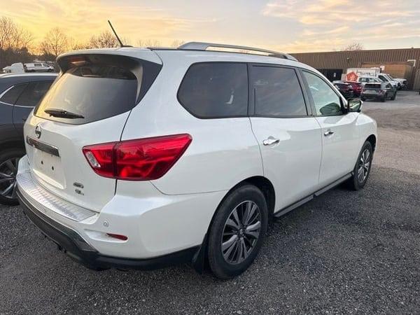 2017 nissan pathfinder in dallas, texas