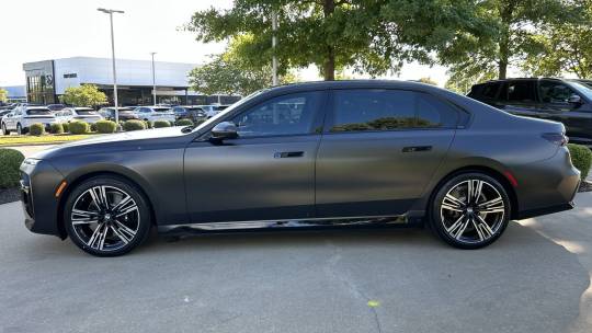 2024 BMW i7