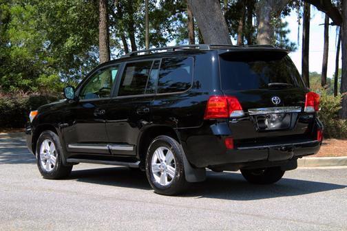 2015 toyota land cruiser in co bluffs, iowa