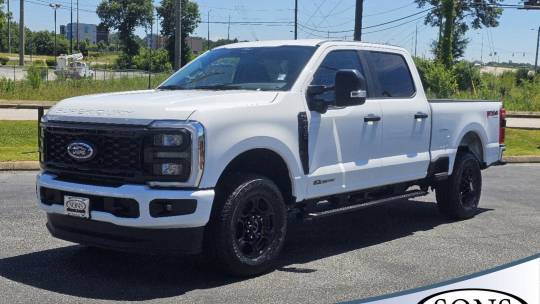 new 2024 ford super duty f-250 xl crew cab 6.75' box 4wd