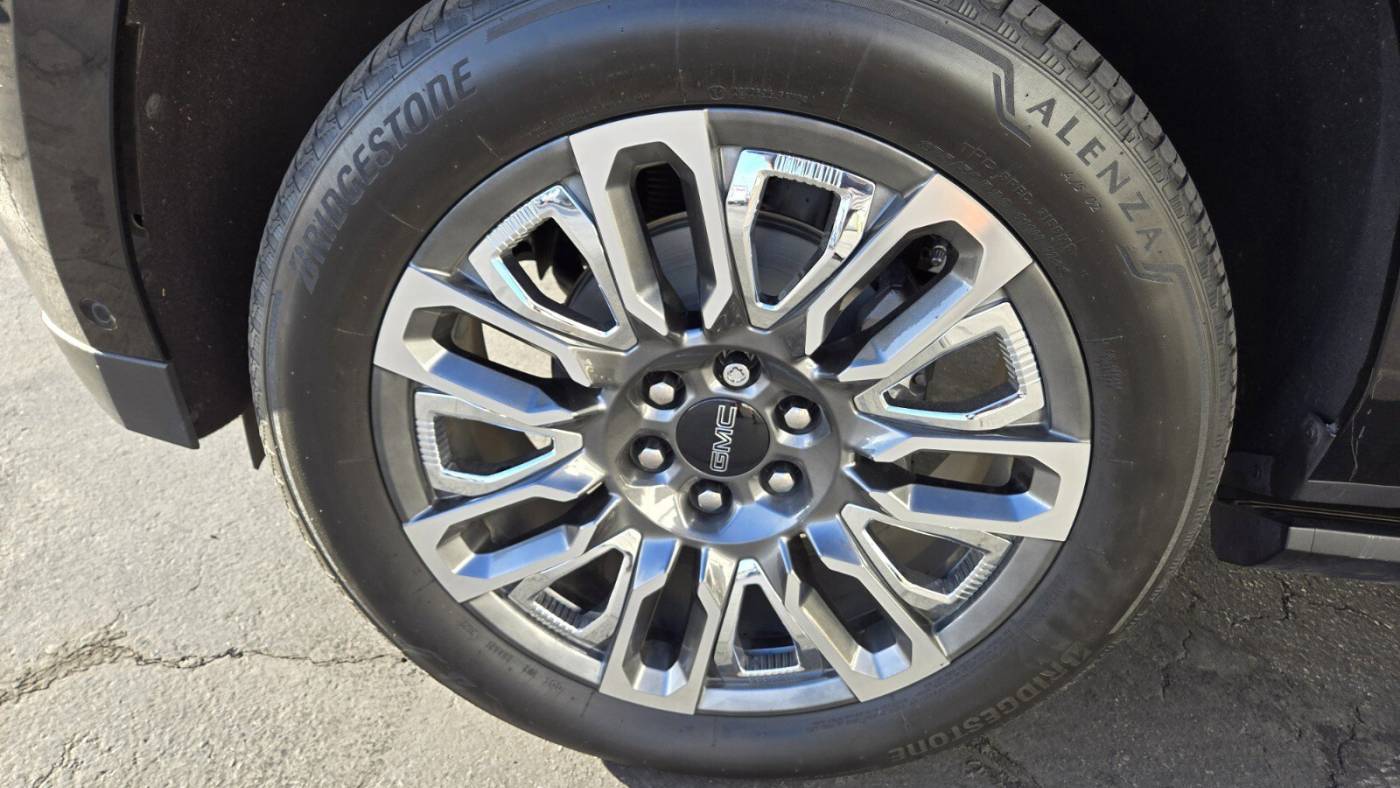 2023 gmc yukon xl denali ultimate