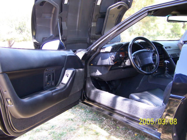 1992 chevrolet corvette base hatchback 2-door 5.7l zr1
