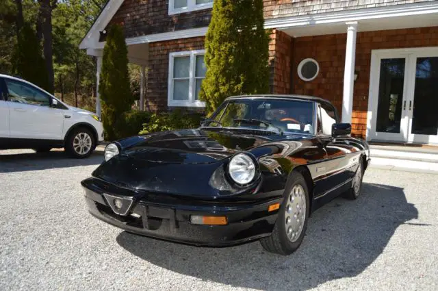 1988 alfa romeo spider quadrifoglio red interior 82,000 miles, runs and drives