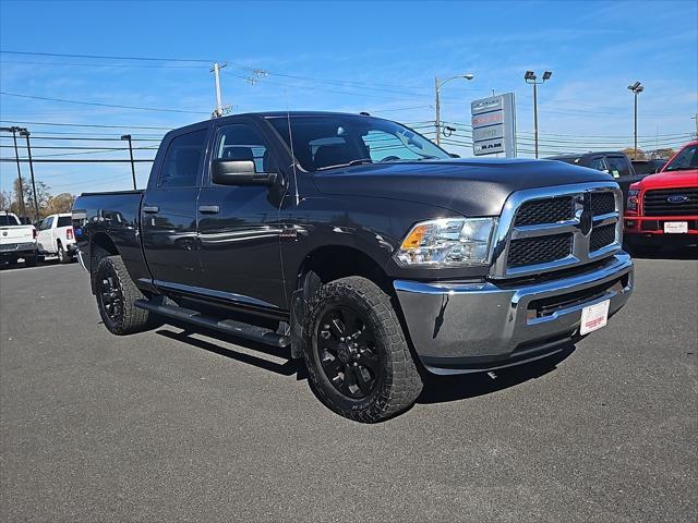 2018 ram 2500 tradesman crew cab 4x4 64' box