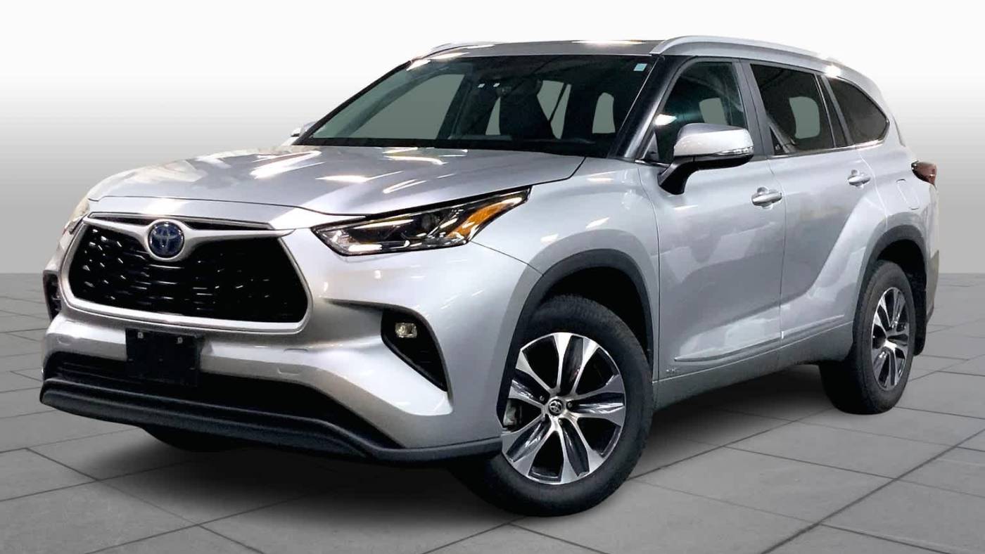 2024 toyota highlander hybrid xle