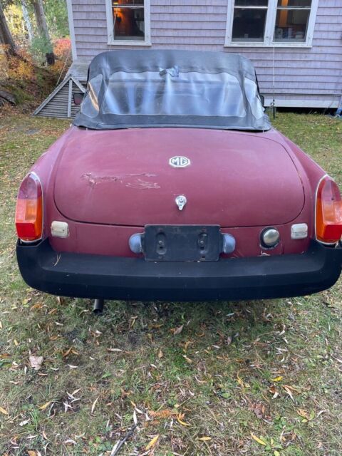 1977 mgb convertible. solid. no rust on frame and floors. has sat