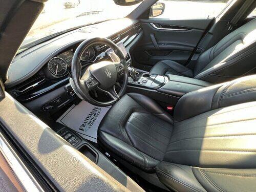 2022 maserati quattroporte modena q4